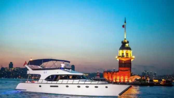 Boğaziçi Lüks Özel Yat Turu